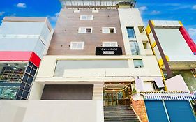 Super Townhouse Mg Road Near Commercial Street